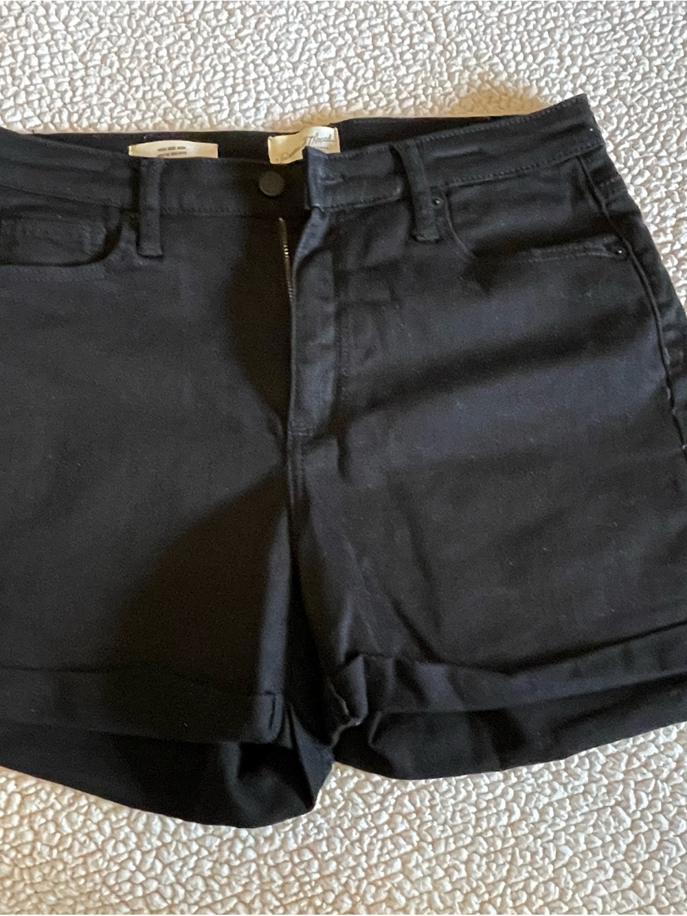 Women’s Black High-Rise Cuffed Women’s Shorts. Size 10